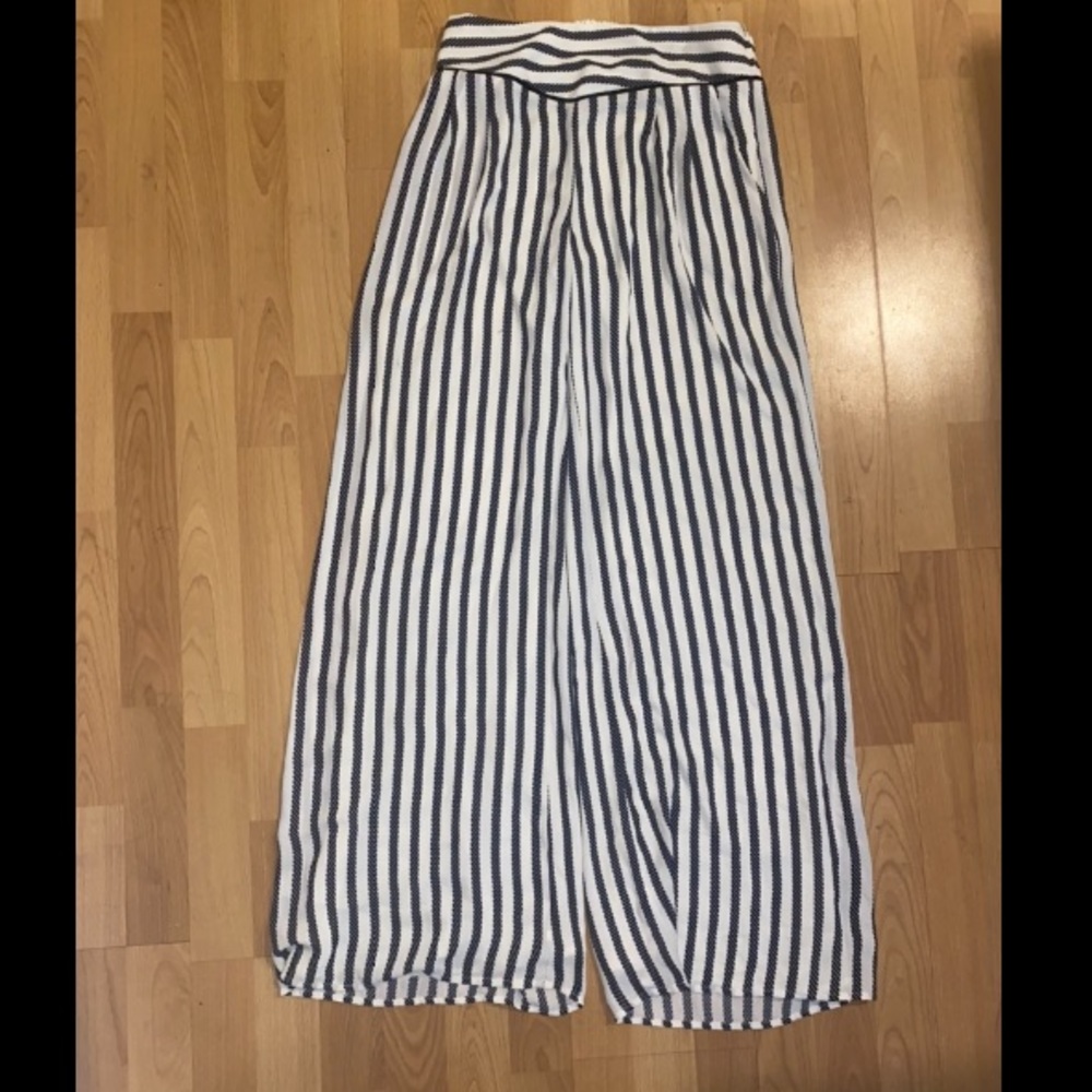 Arden B Black White Stripe Two Piece Set Halter Top Wide Leg Pants Small Y2K - Picture 5 of 11